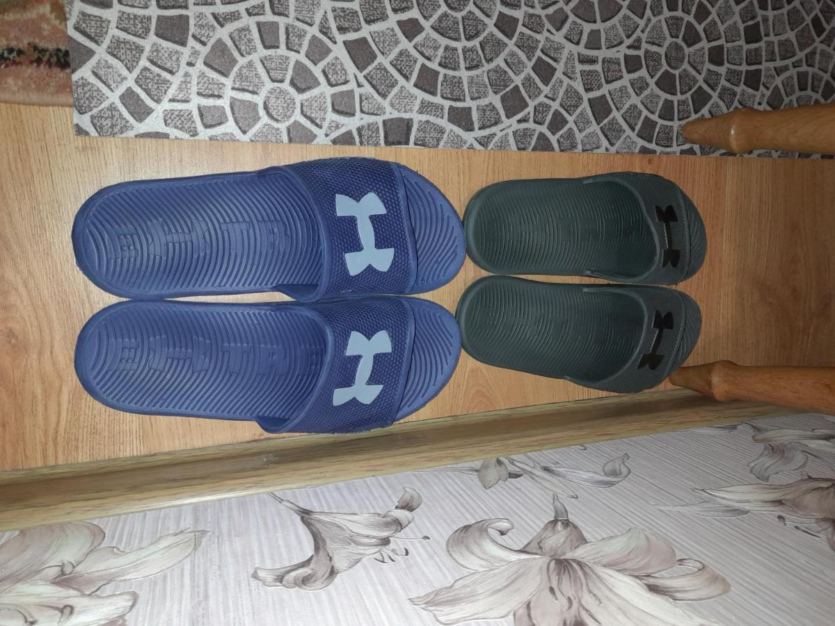 біля автовокзалу Apartment Rivne