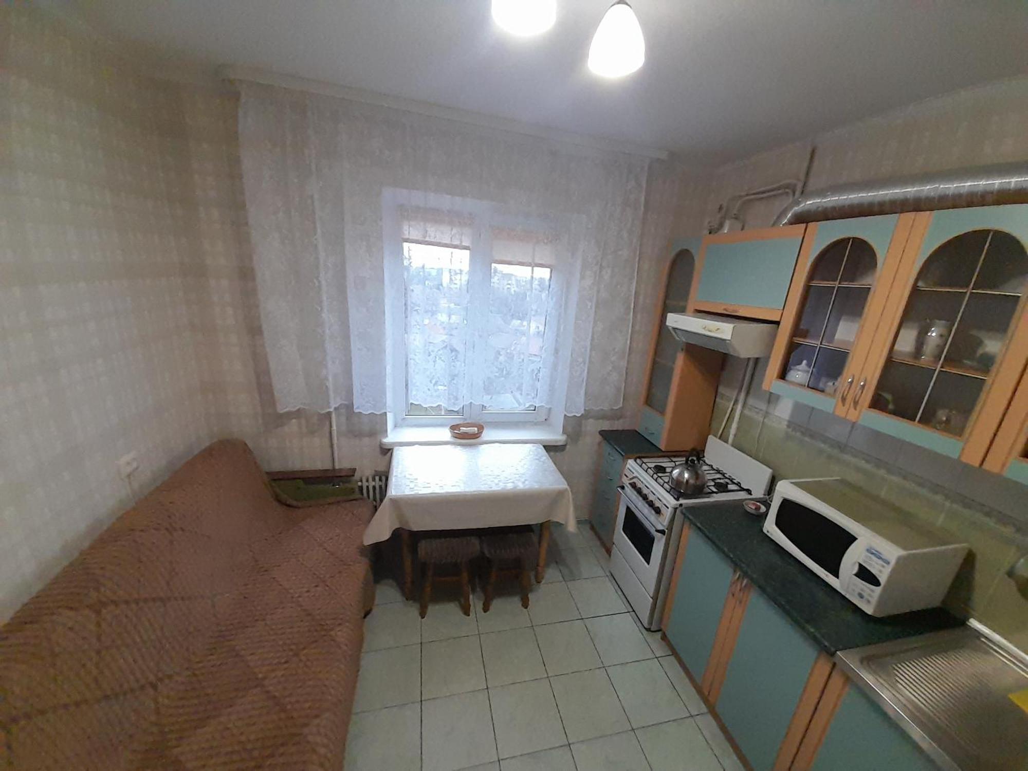 біля автовокзалу * Rivne